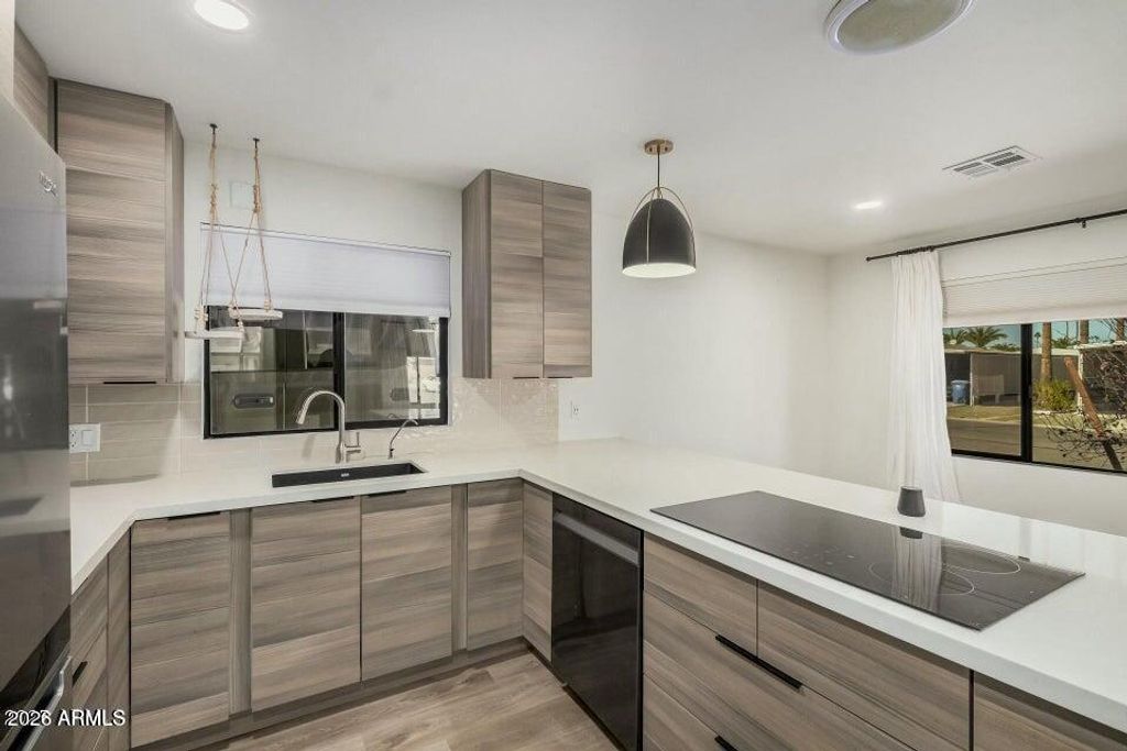 Photo of 3104 E Broadway Road #276, Mesa, AZ 85204 (MLS # 6976727)