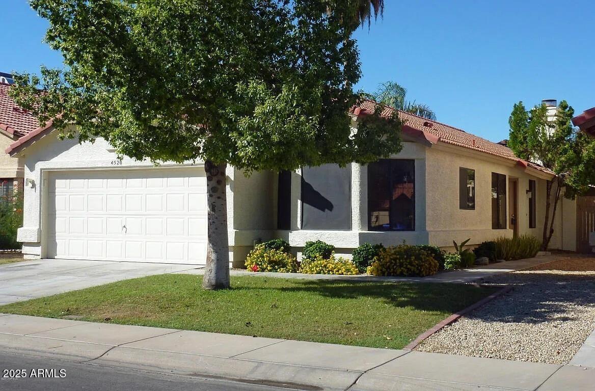 4520 E WILDWOOD Drive