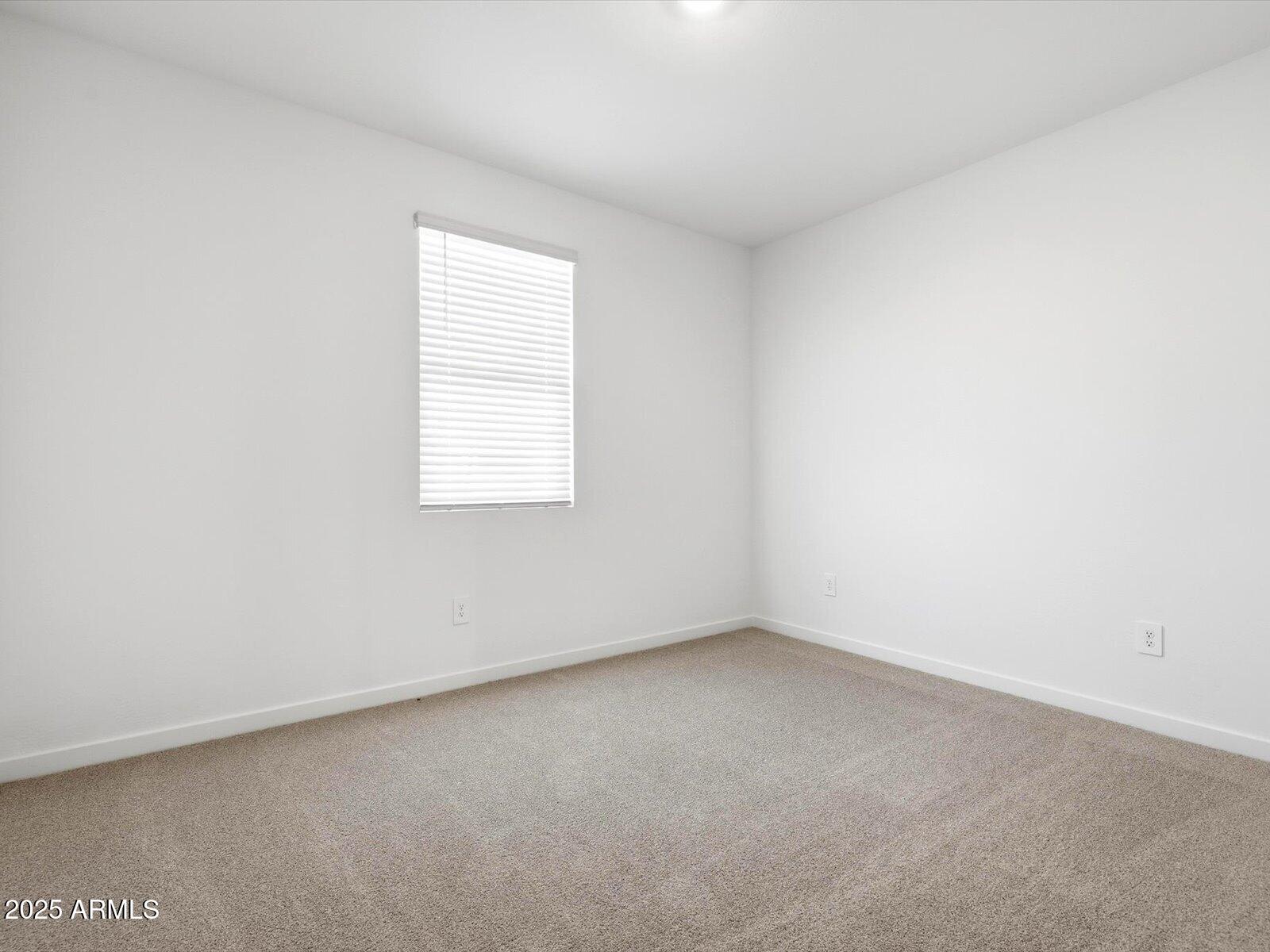 37525 W SAN SISTO Avenue