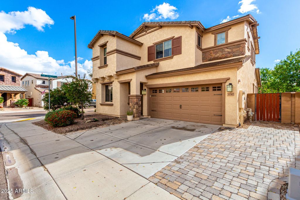 Photo of 3247 E Ridgewood Lane, Gilbert, AZ 85298 (MLS # 6950607)