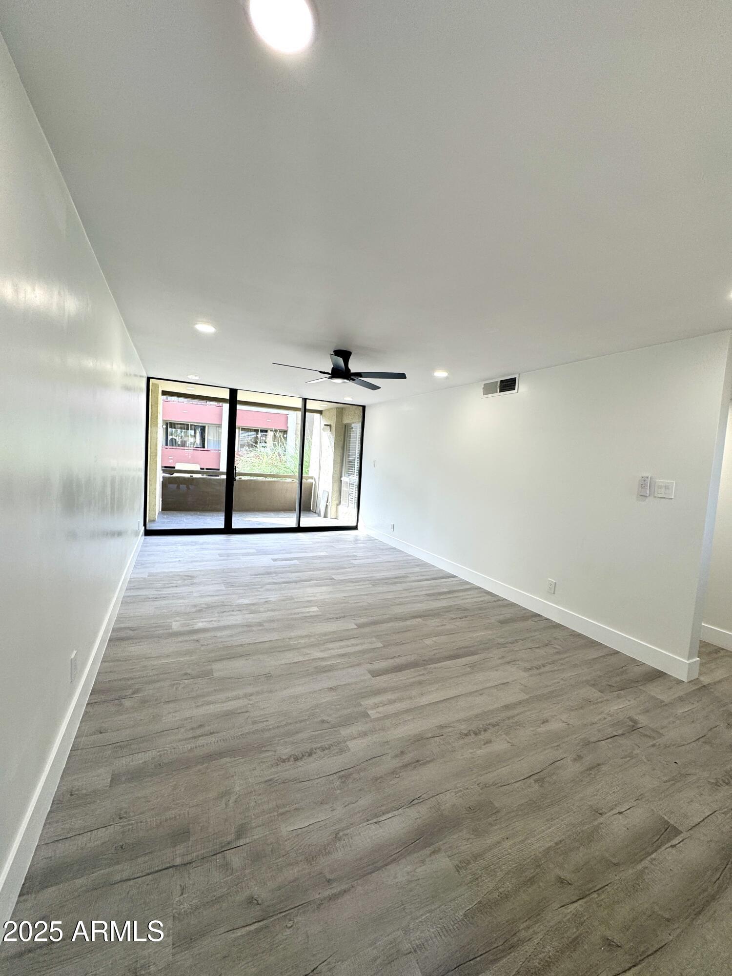 7625 E CAMELBACK Road B213