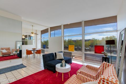 Photo of 102 W Maryland Avenue #B2, Phoenix, AZ 85013 (MLS # 6854955)