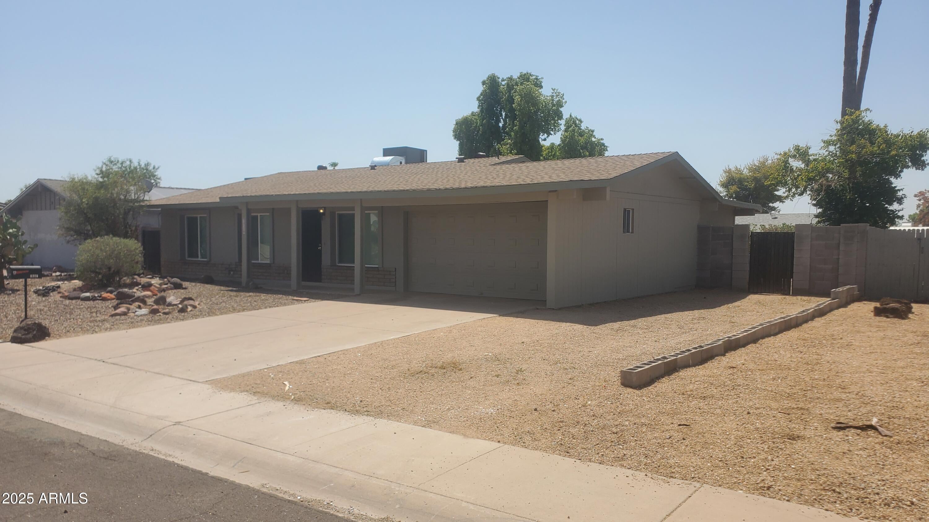 3719 W HEARN Road