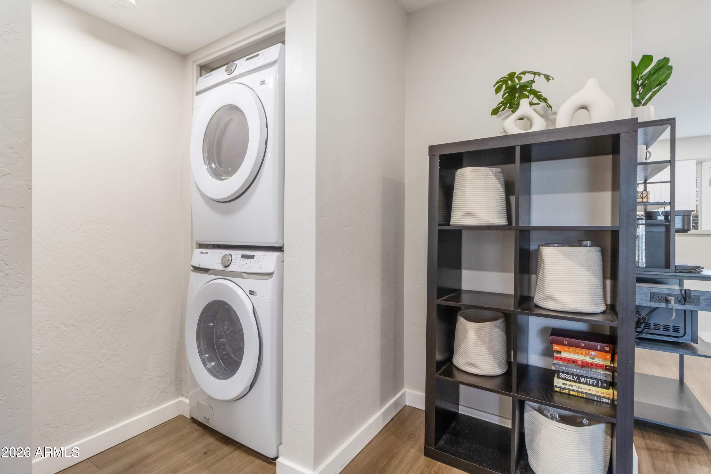 1449 E HIGHLAND Avenue 25