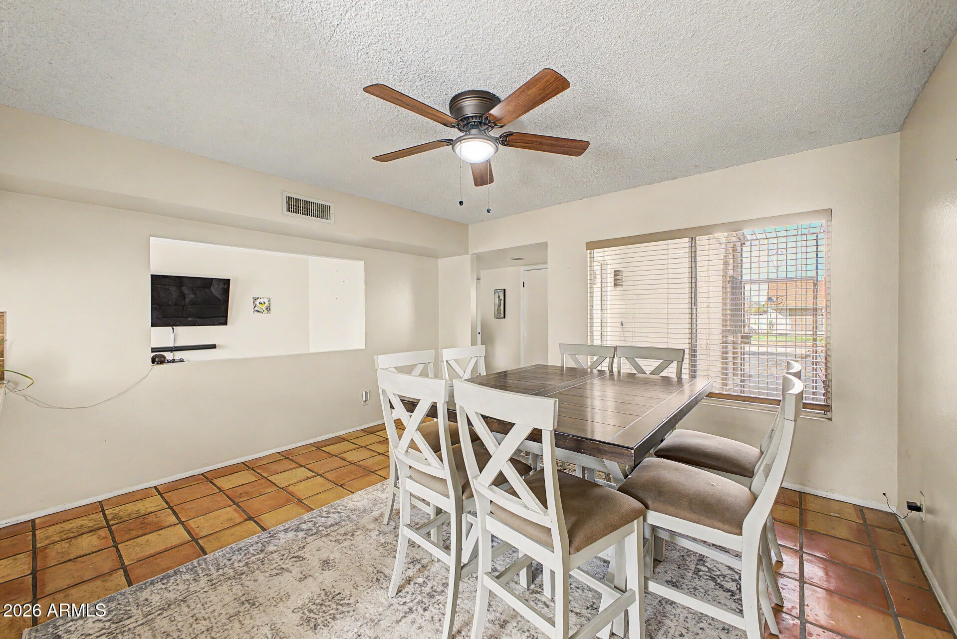 2321 W VINEYARD Road