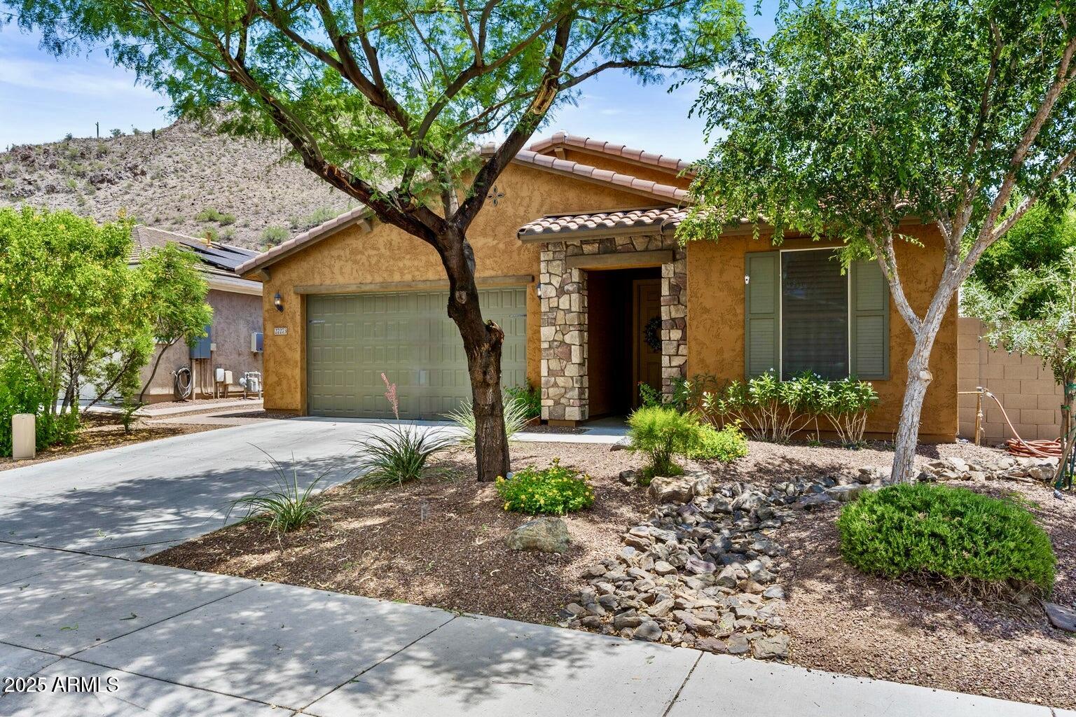 27273 N SKIPPING ROCK Road