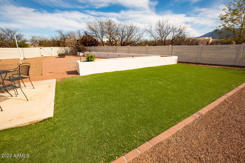MOUNTAIN SHADOWS PHASE F - Residential