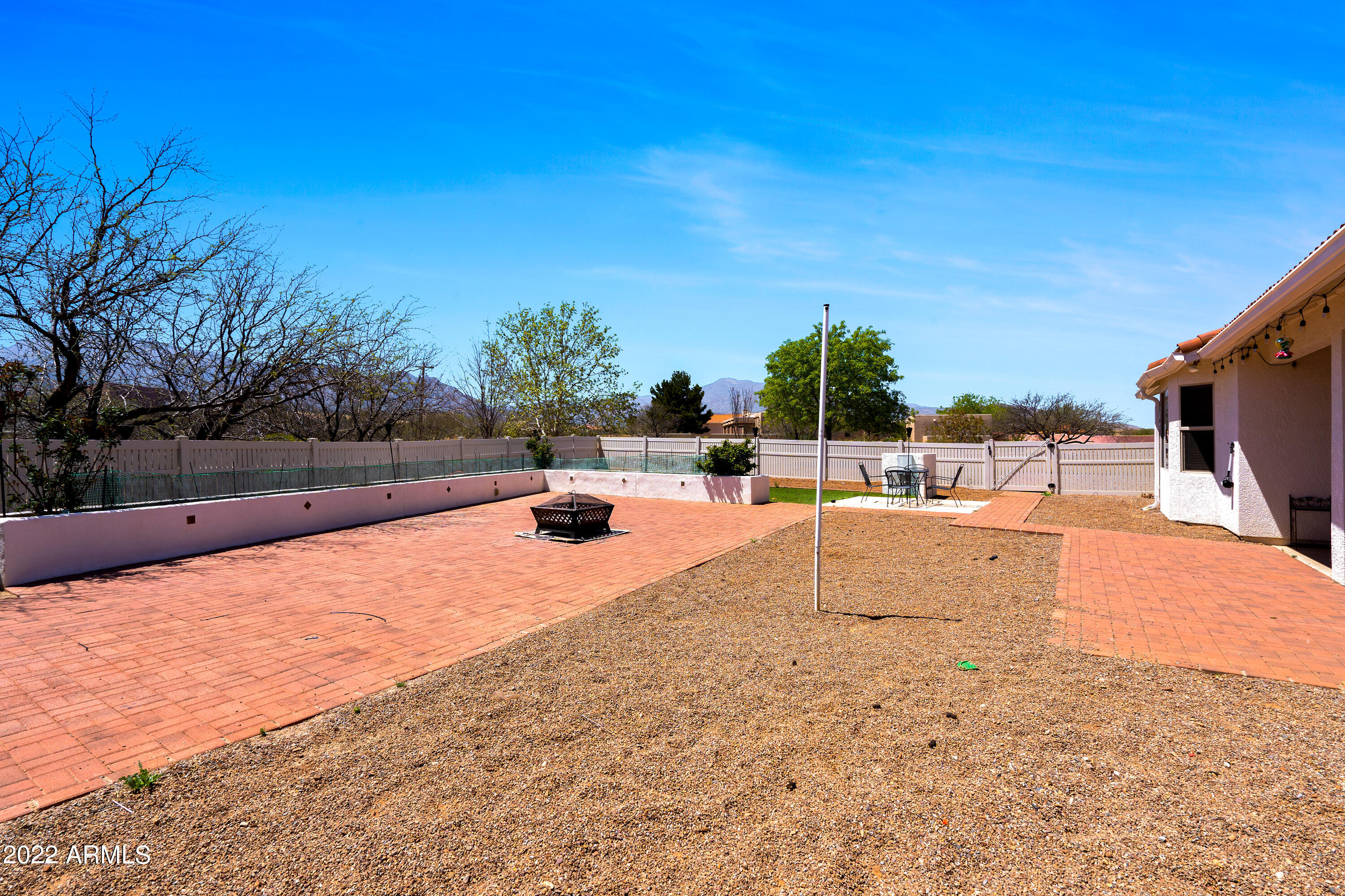 MOUNTAIN SHADOWS PHASE F - Residential