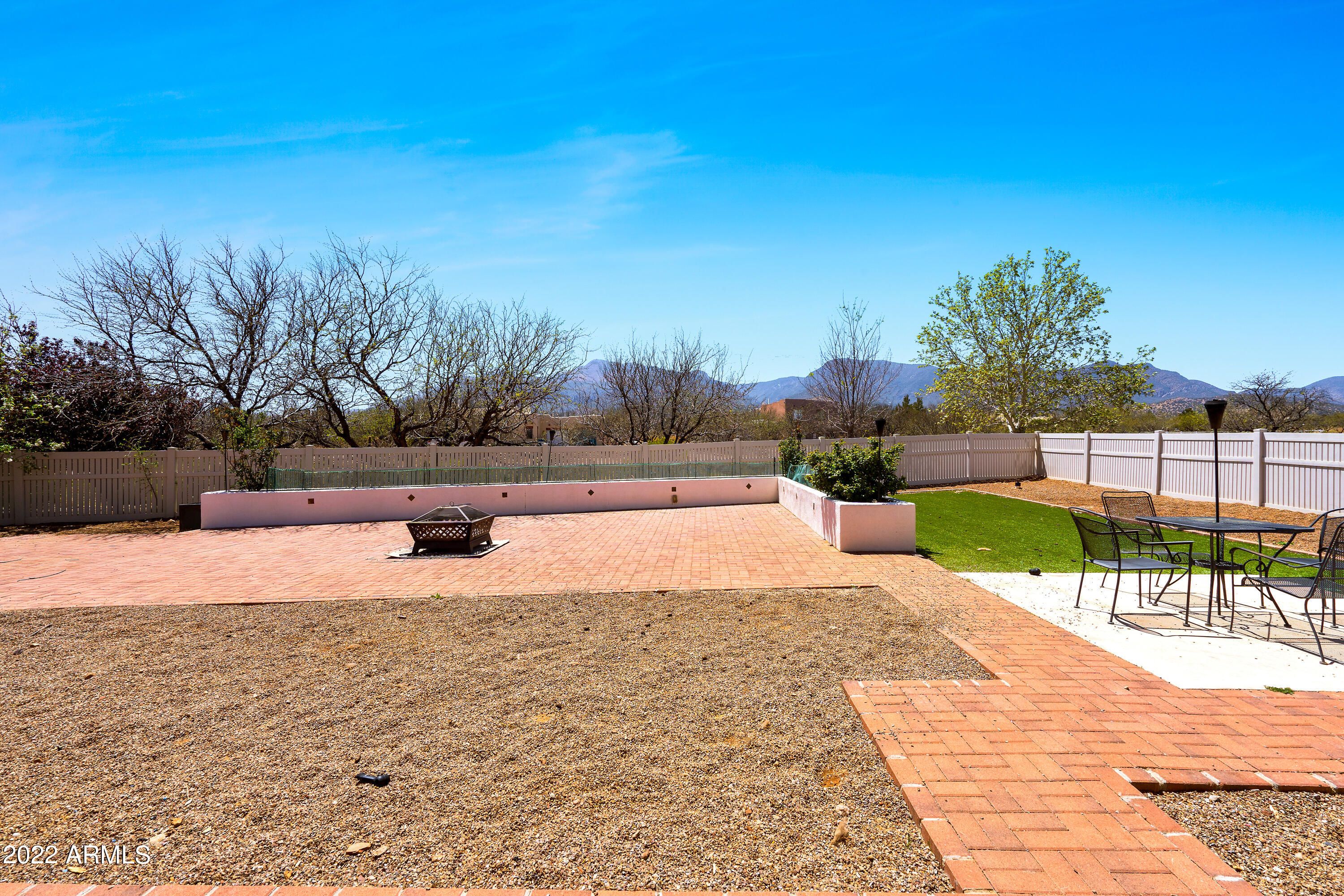 MOUNTAIN SHADOWS PHASE F - Residential