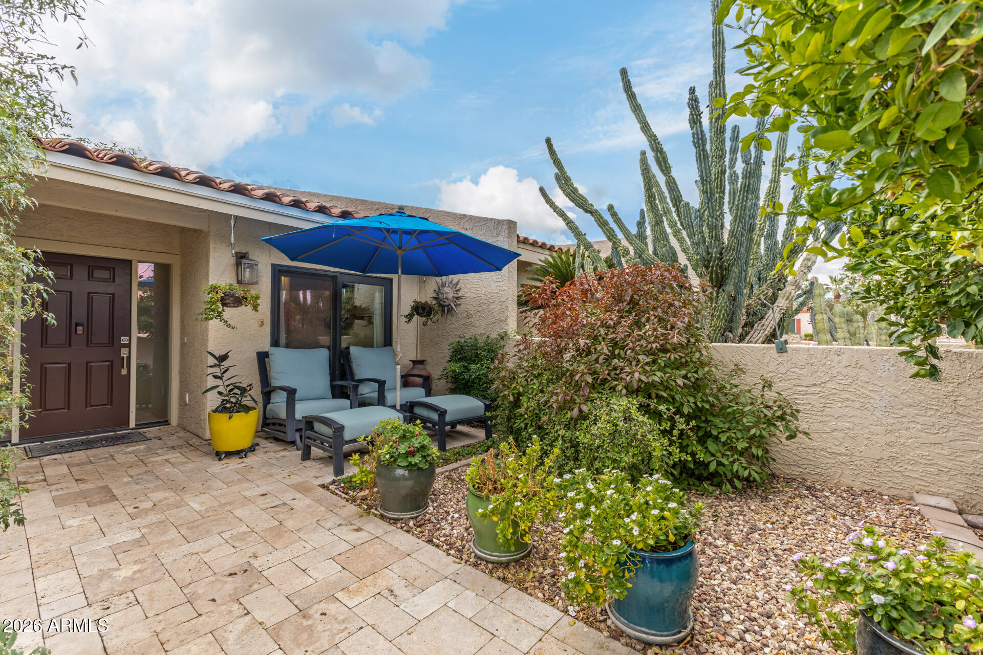 7805 E MEDLOCK Drive