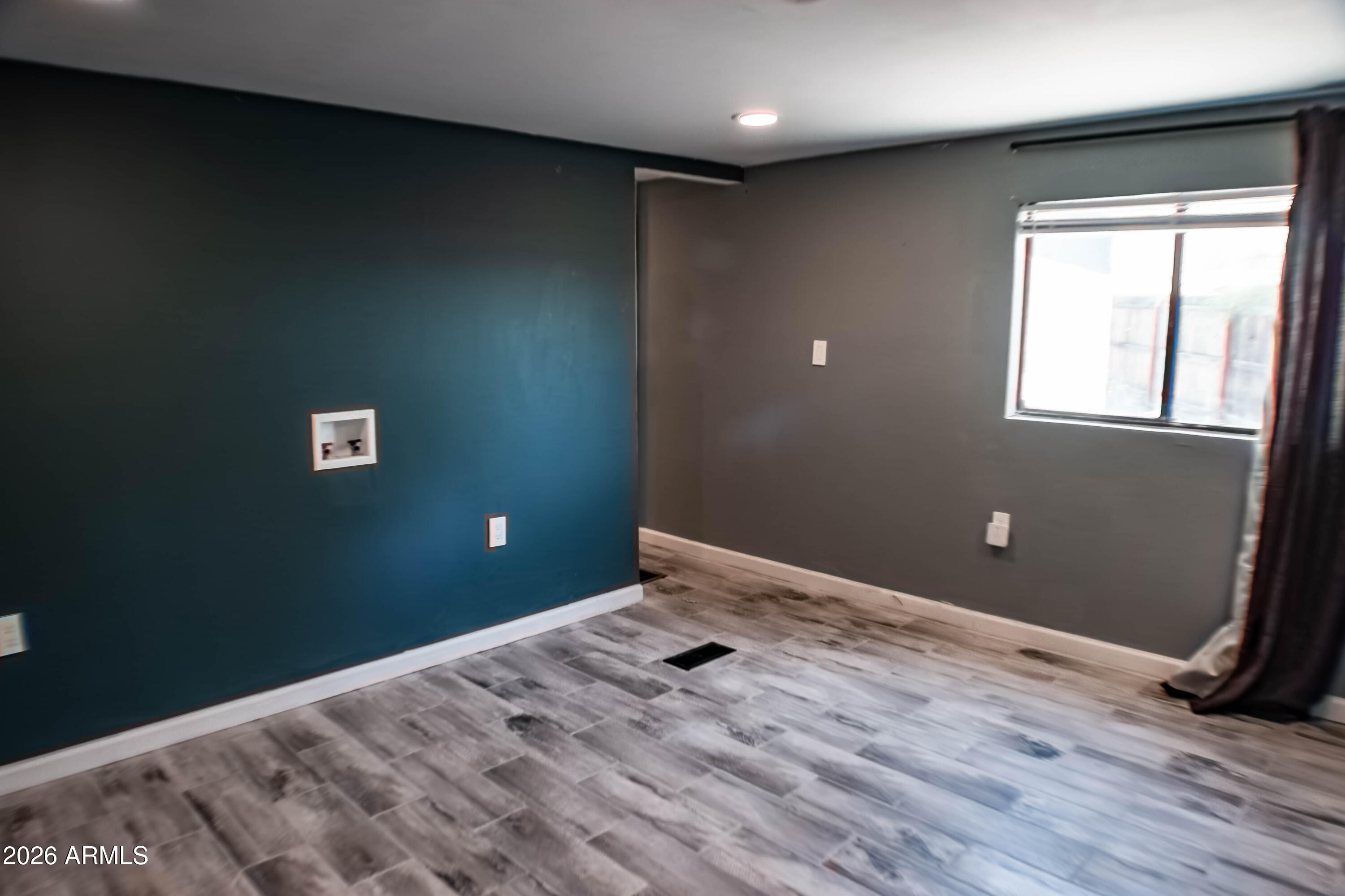 EMERALD TERRACE - Residential