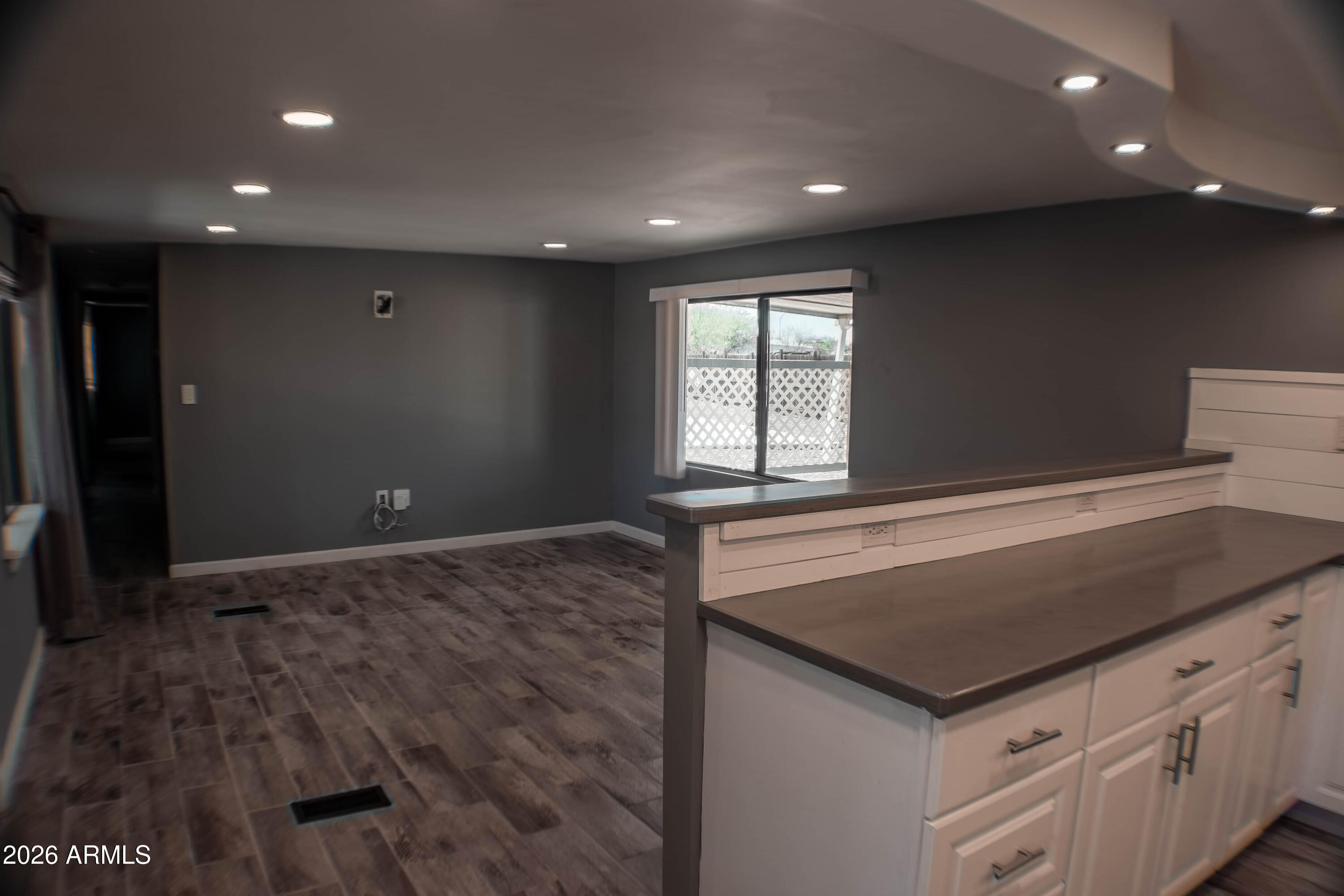 EMERALD TERRACE - Residential