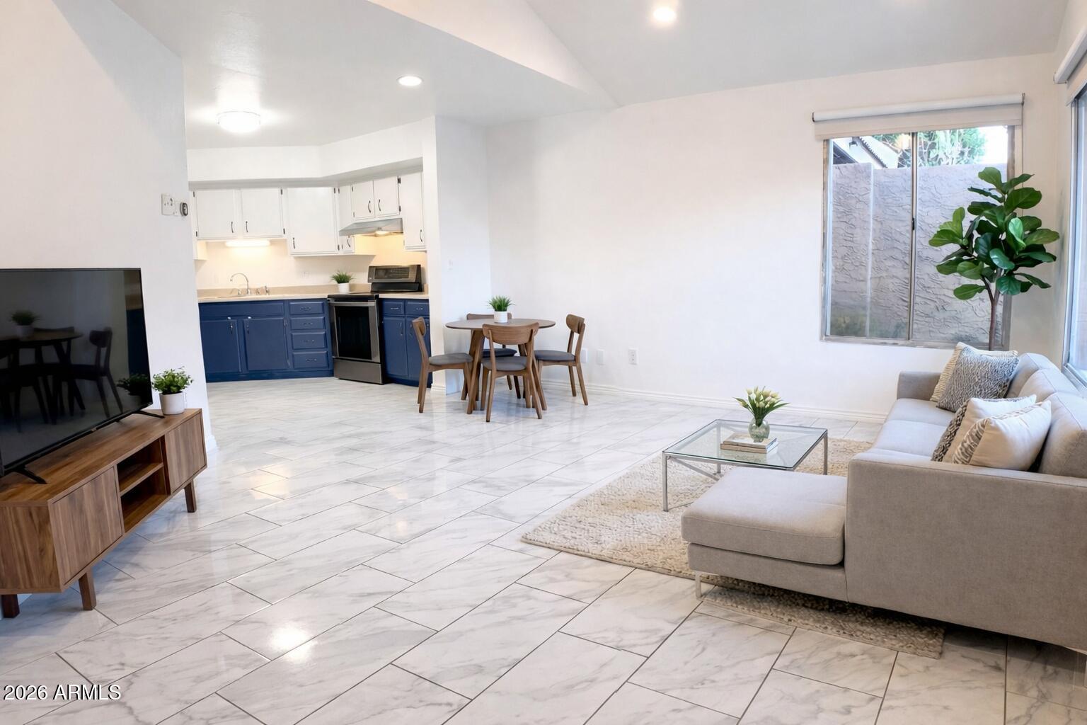 7331 N 44th ave Avenue