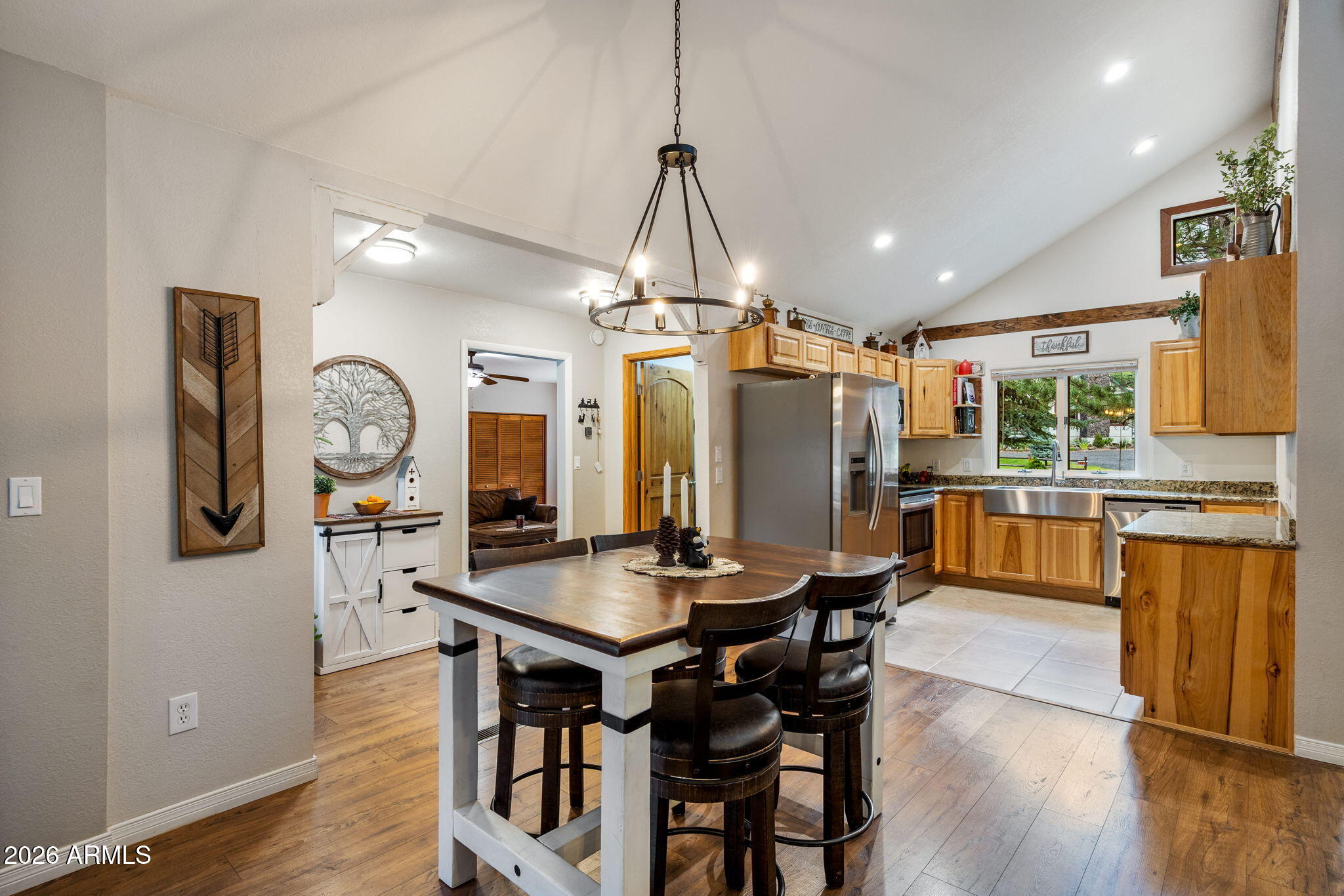 344 W PIMA Lane
