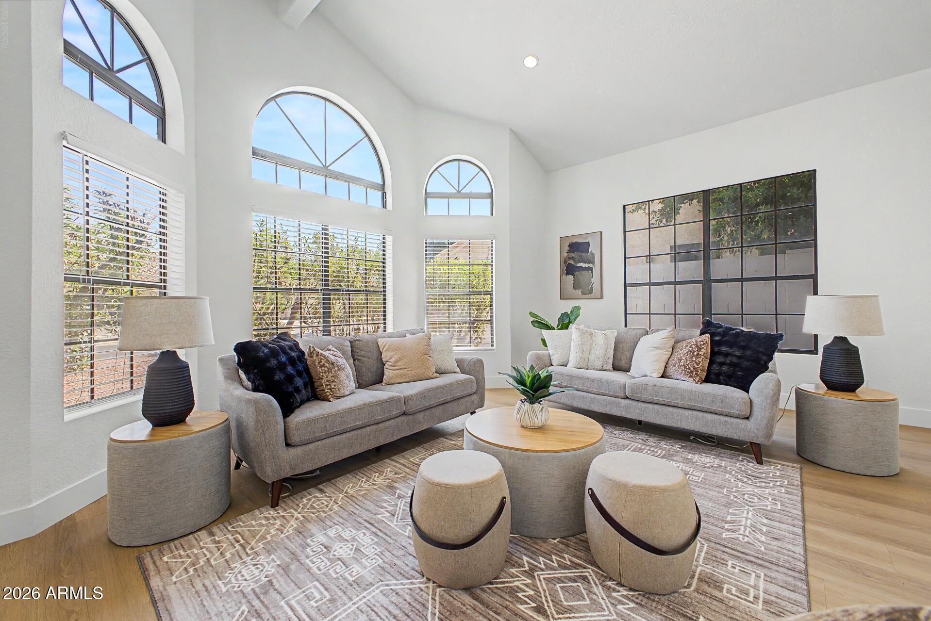 1144 W IRIS Drive