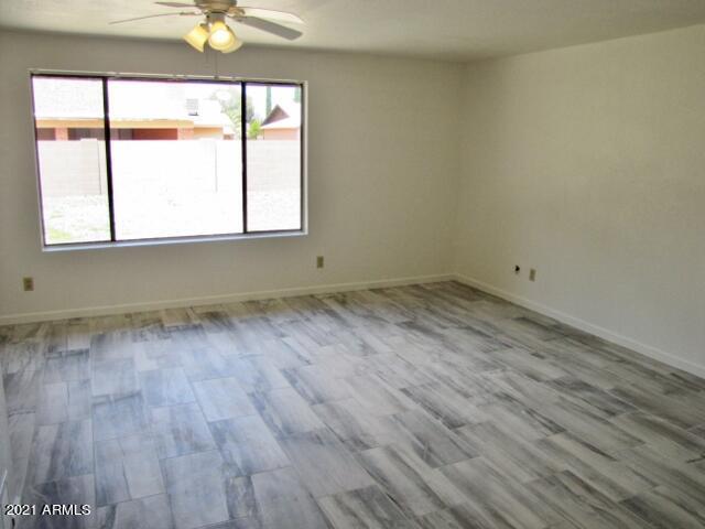 QUAIL HOLLOW - Residential Lease