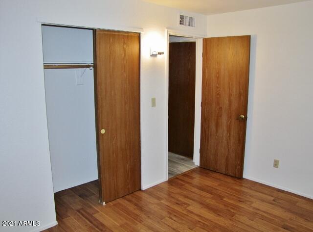 QUAIL HOLLOW - Residential Lease