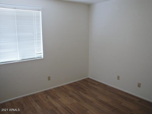 QUAIL HOLLOW - Residential Lease