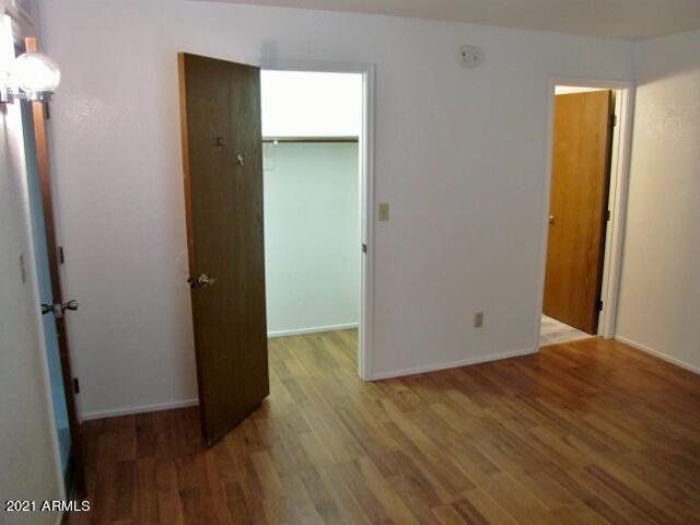 QUAIL HOLLOW - Residential Lease