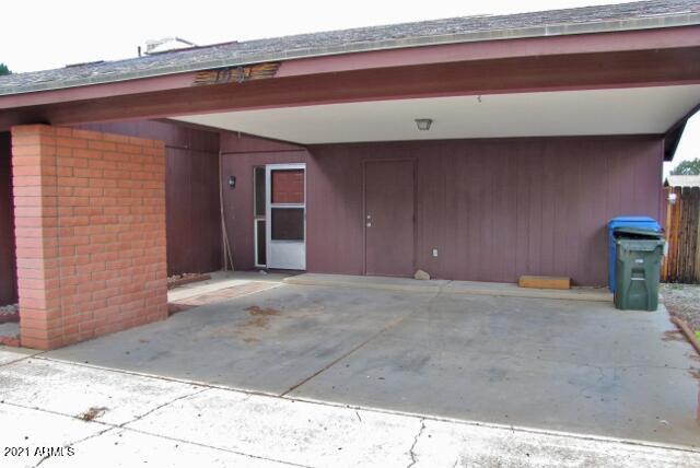 QUAIL HOLLOW - Residential Lease