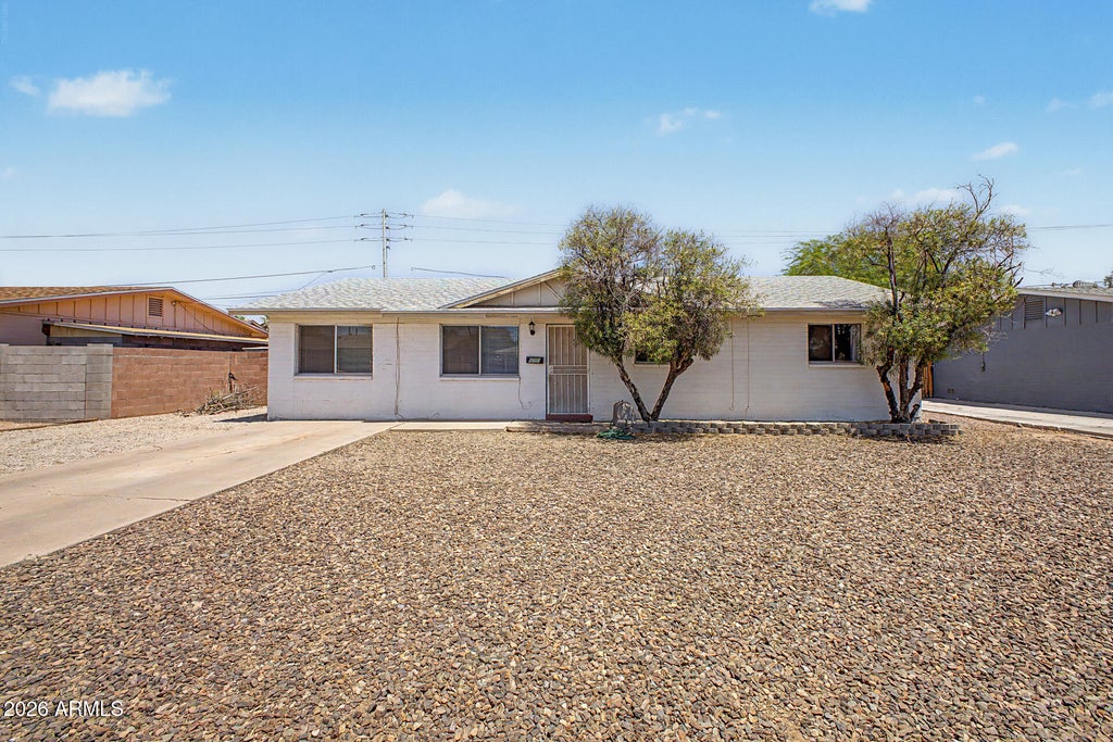 Photo of 620 E Vista Del Cerro Drive, Tempe, AZ 85281 (MLS # 7037795)