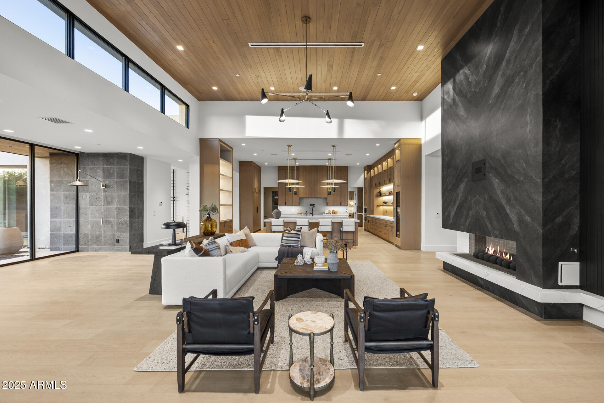 7001 E PARADISE Drive