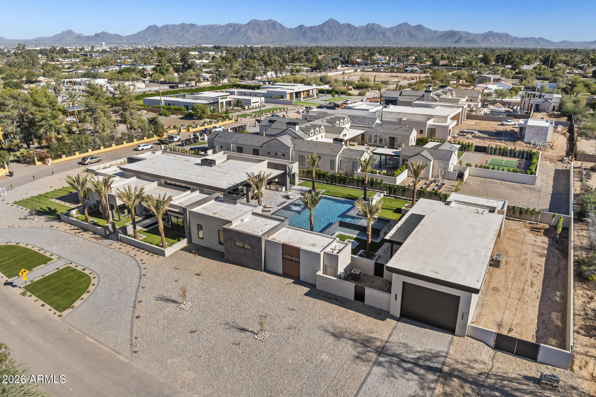 7001 E PARADISE Drive