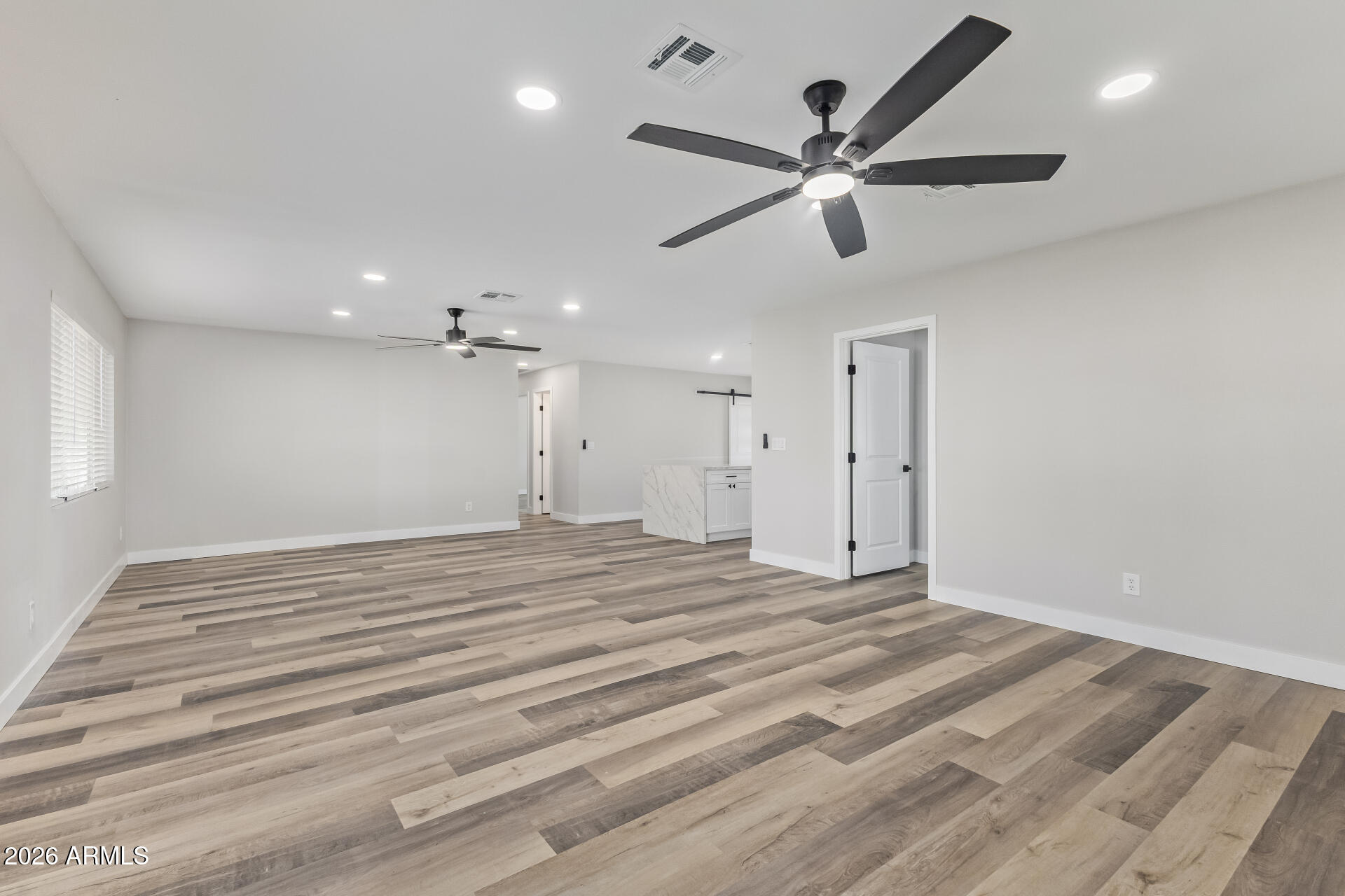 7922 W CLAYTON Drive