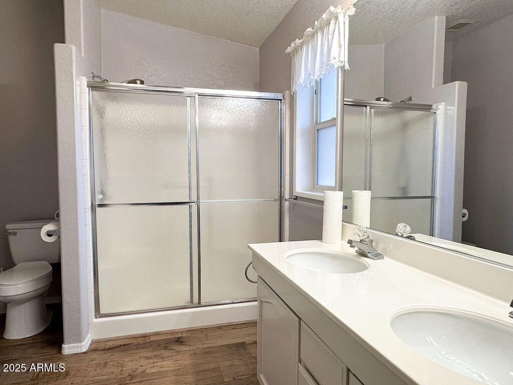 2054 N THORNTON Road 140