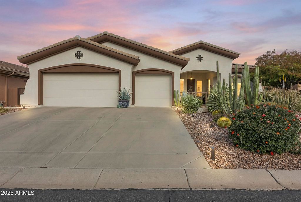 Photo of 41712 N Golf Crest Road, Anthem, AZ 85086 (MLS # 6979911)