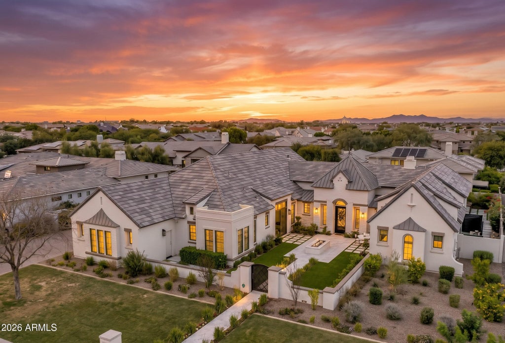 Photo of 2748 E Hummingbird Way, Gilbert, AZ 85297 (MLS # 7092253)