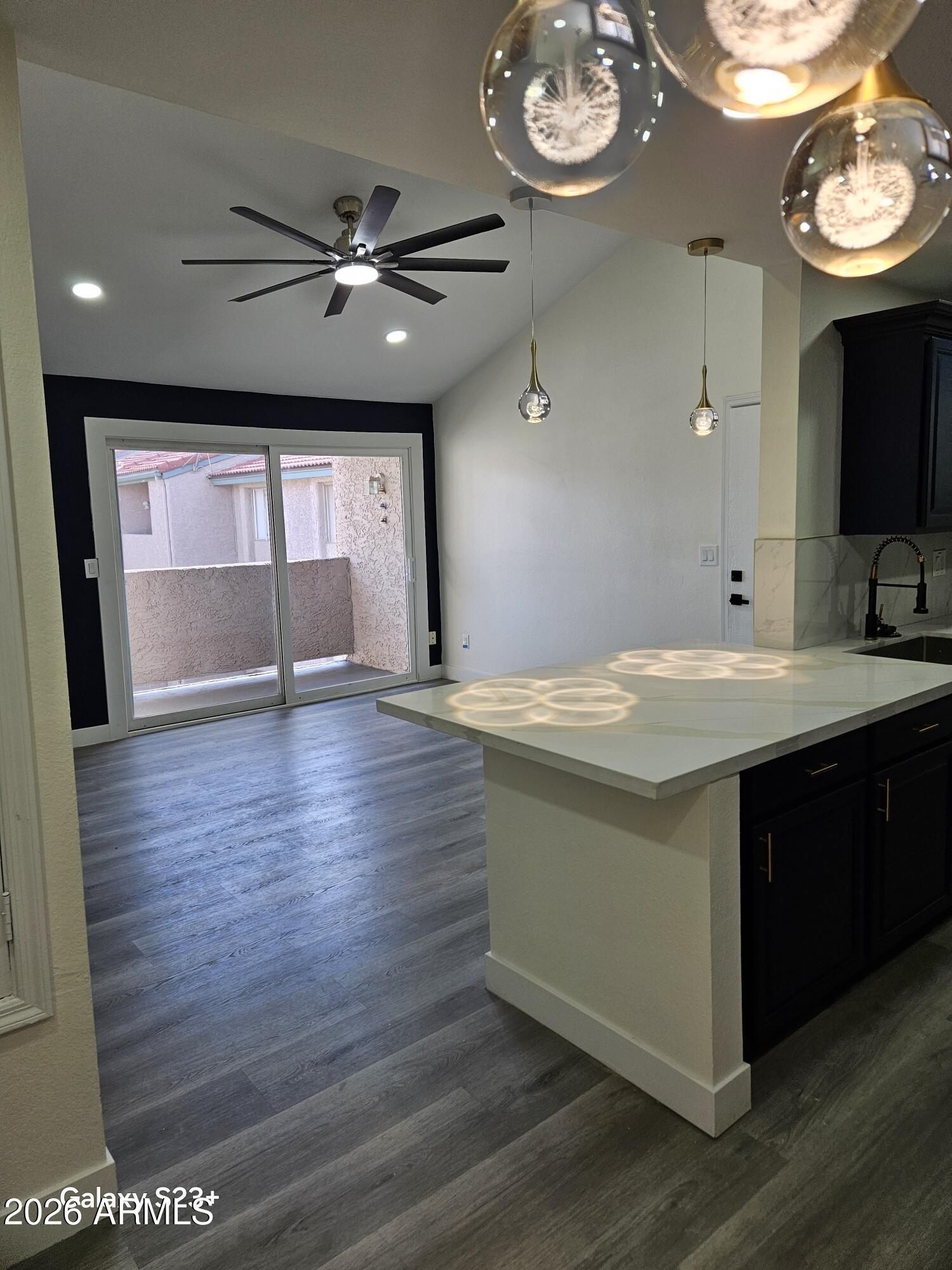 623 W GUADALUPE Road 254