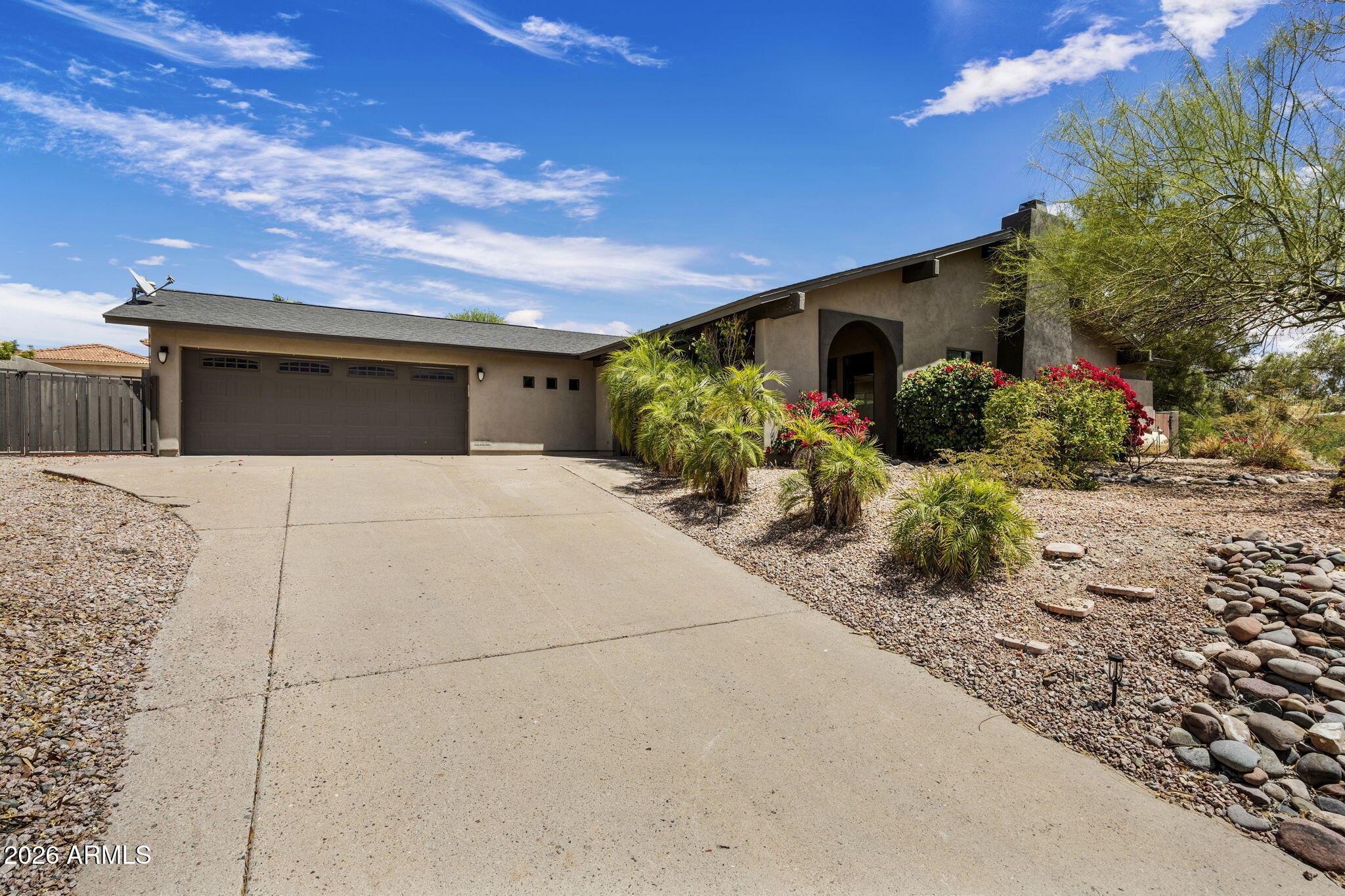 15019 N MAYFLOWER Drive