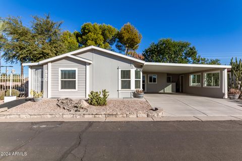 A home in San Tan Valley