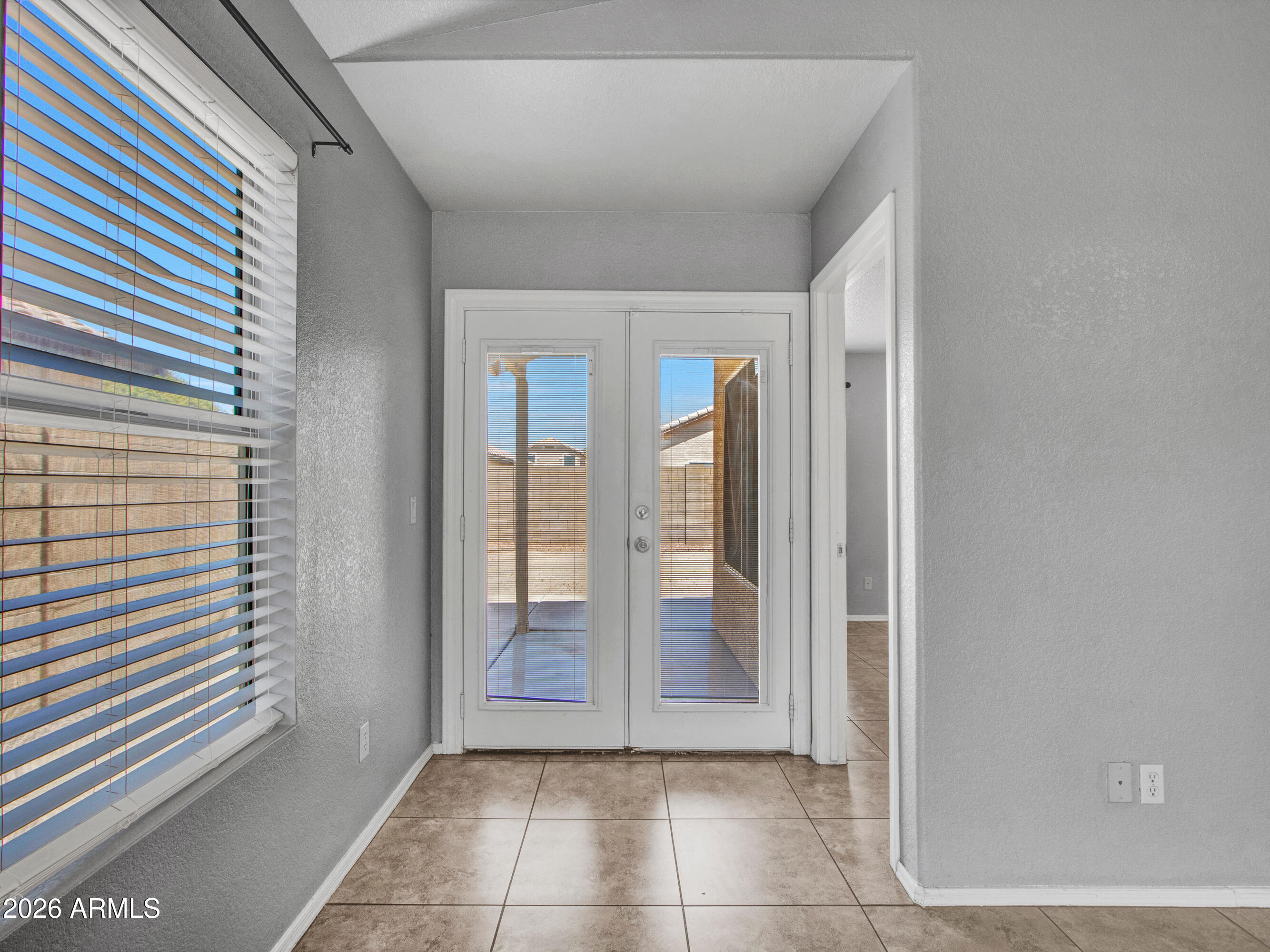 5014 W PONDEROSA Lane