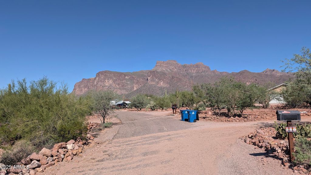 Photo of 622 S Camino Saguaro #17, Apache Junction, AZ 85119 (MLS # 6936207)