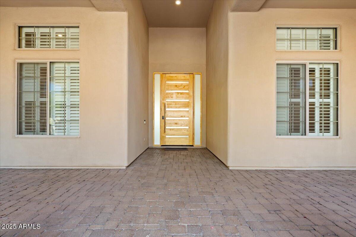 10525 N 108TH Place
