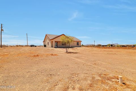 A home in Tonopah