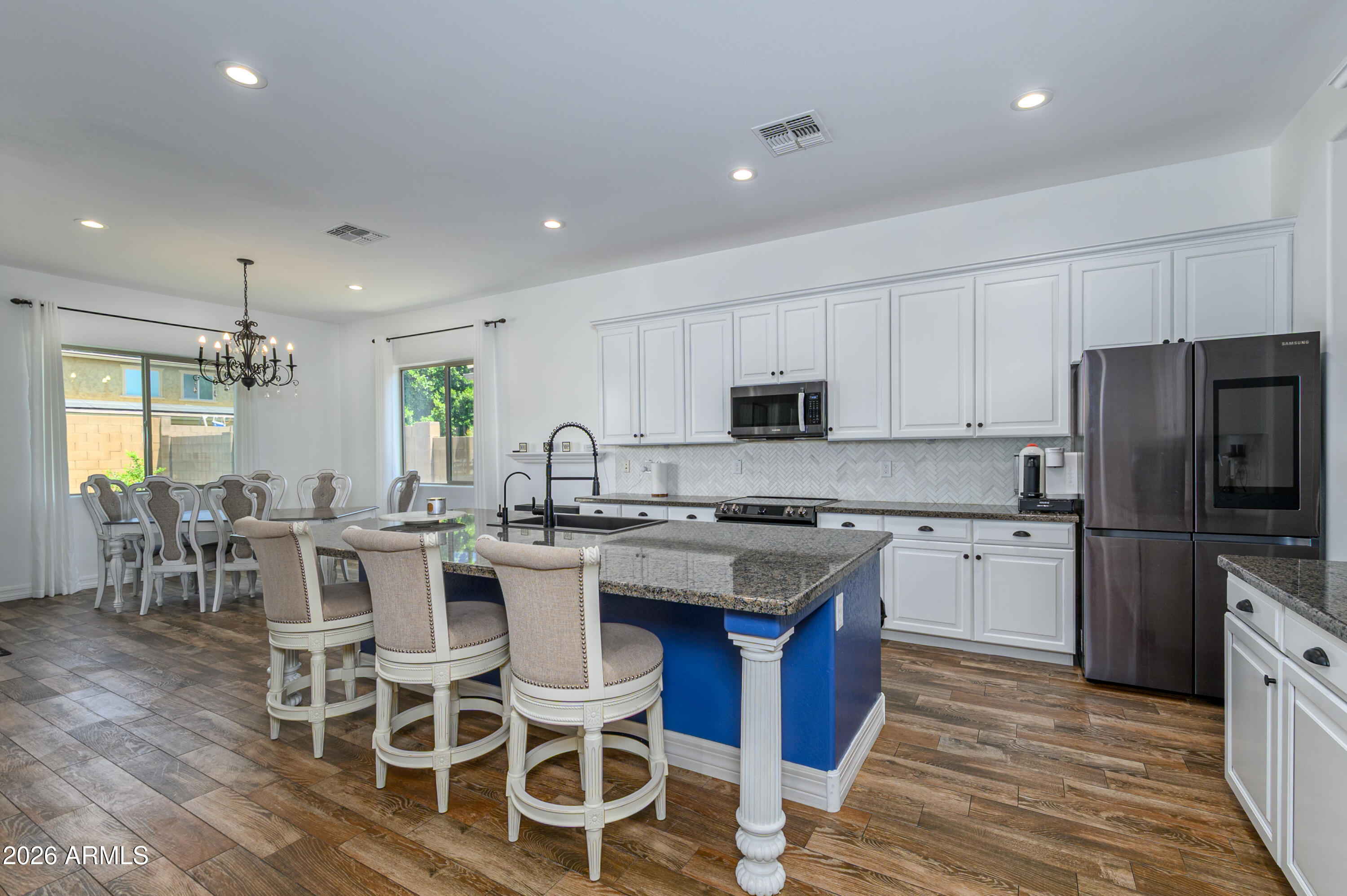 9456 W VIA DEL SOL --