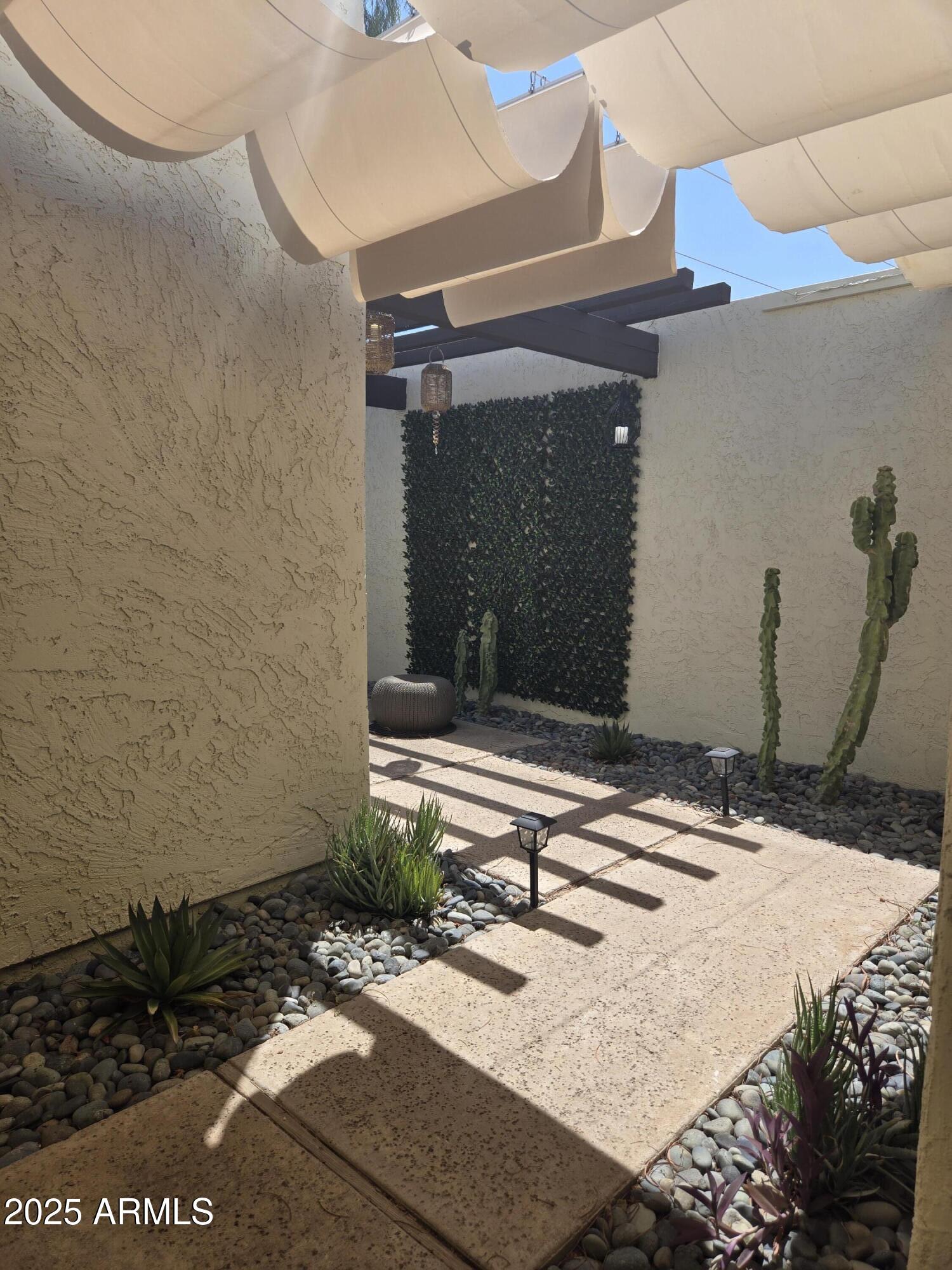 Homes for Sale in Queen Creek Arizona 1 2545 N Miller Road