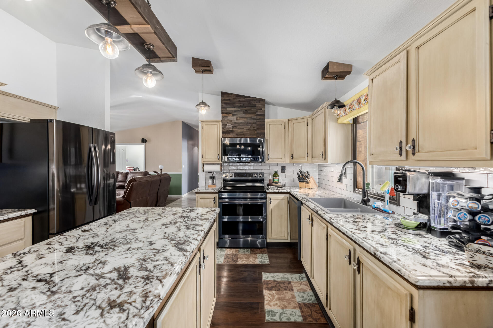 28512 N 151ST Avenue