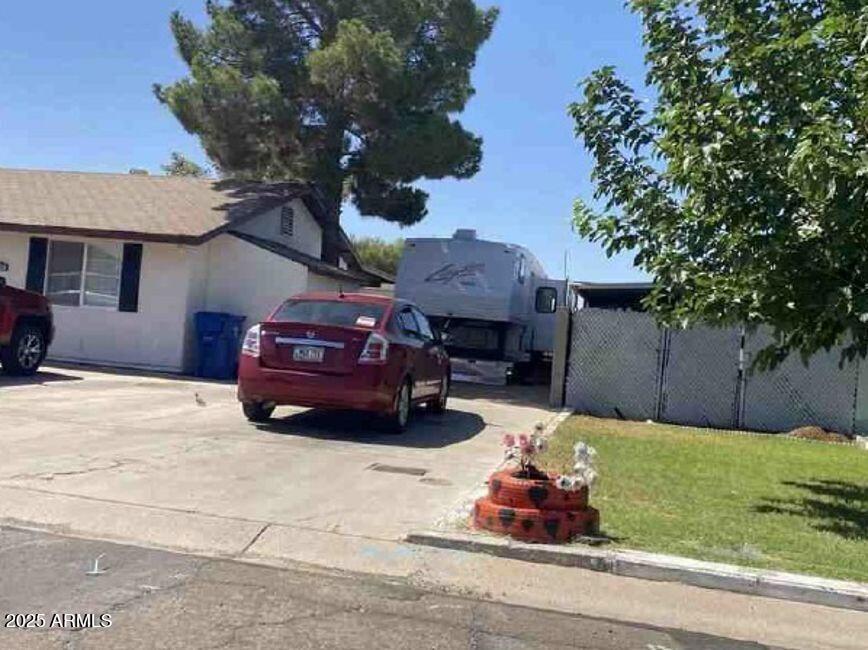 8111 E JEROME Avenue