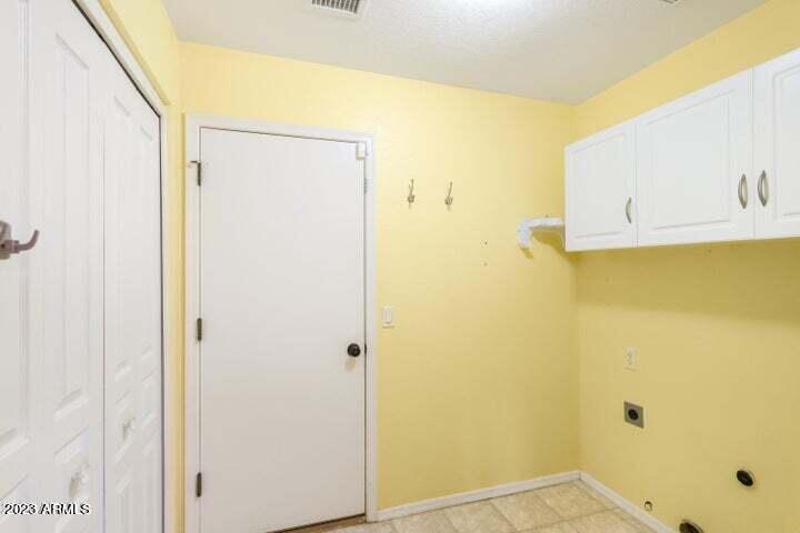 CANYON DE FLORES PHASE 2B - Residential Lease