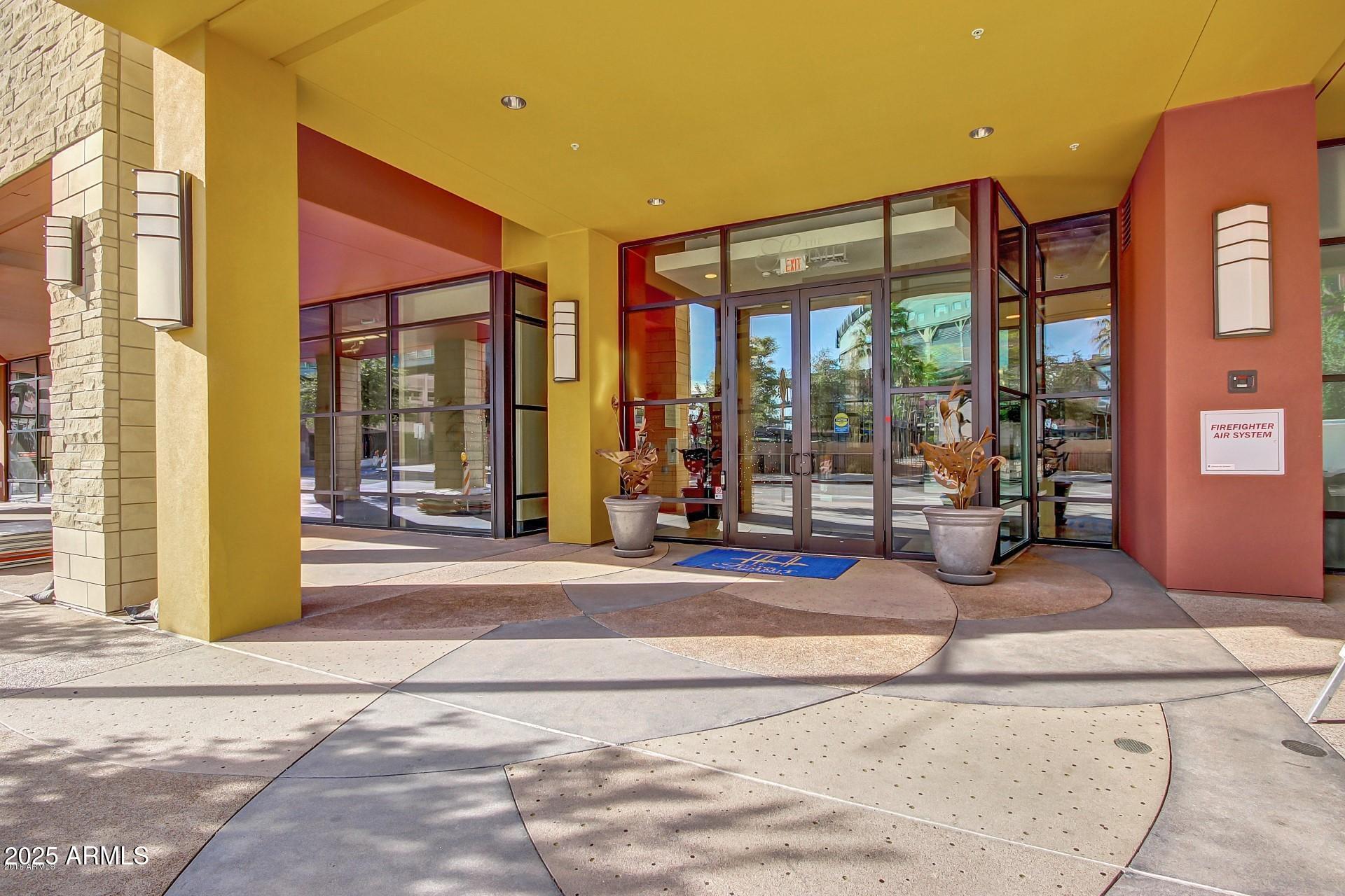 310 S 4TH Street 908