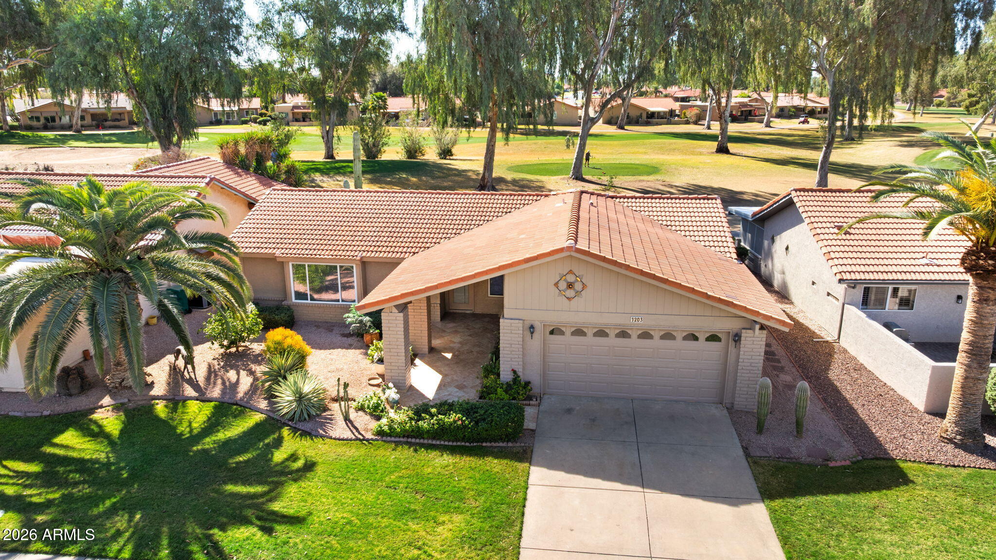 1203 LEISURE WORLD --