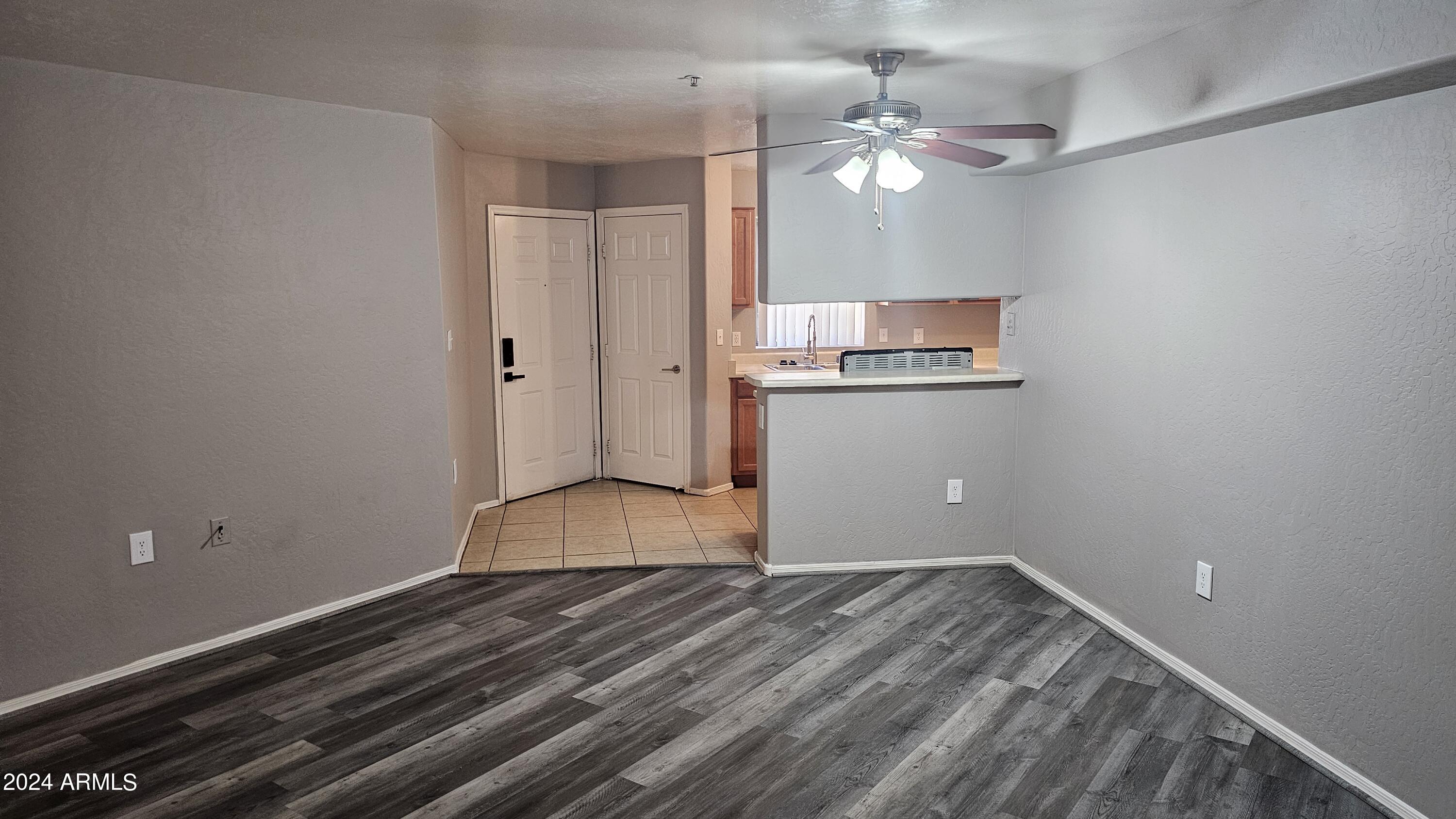 1287 N ALMA SCHOOL Road 164