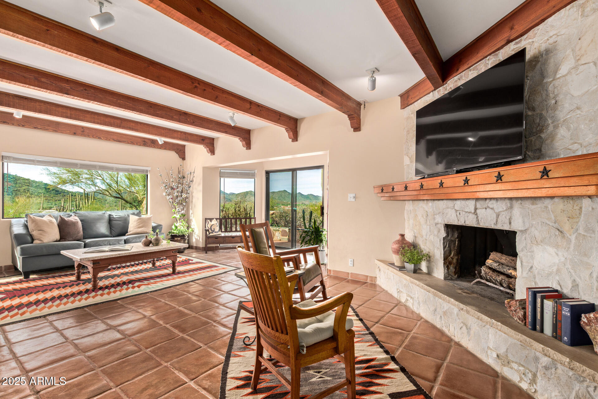 37237 N SUNSET Trail