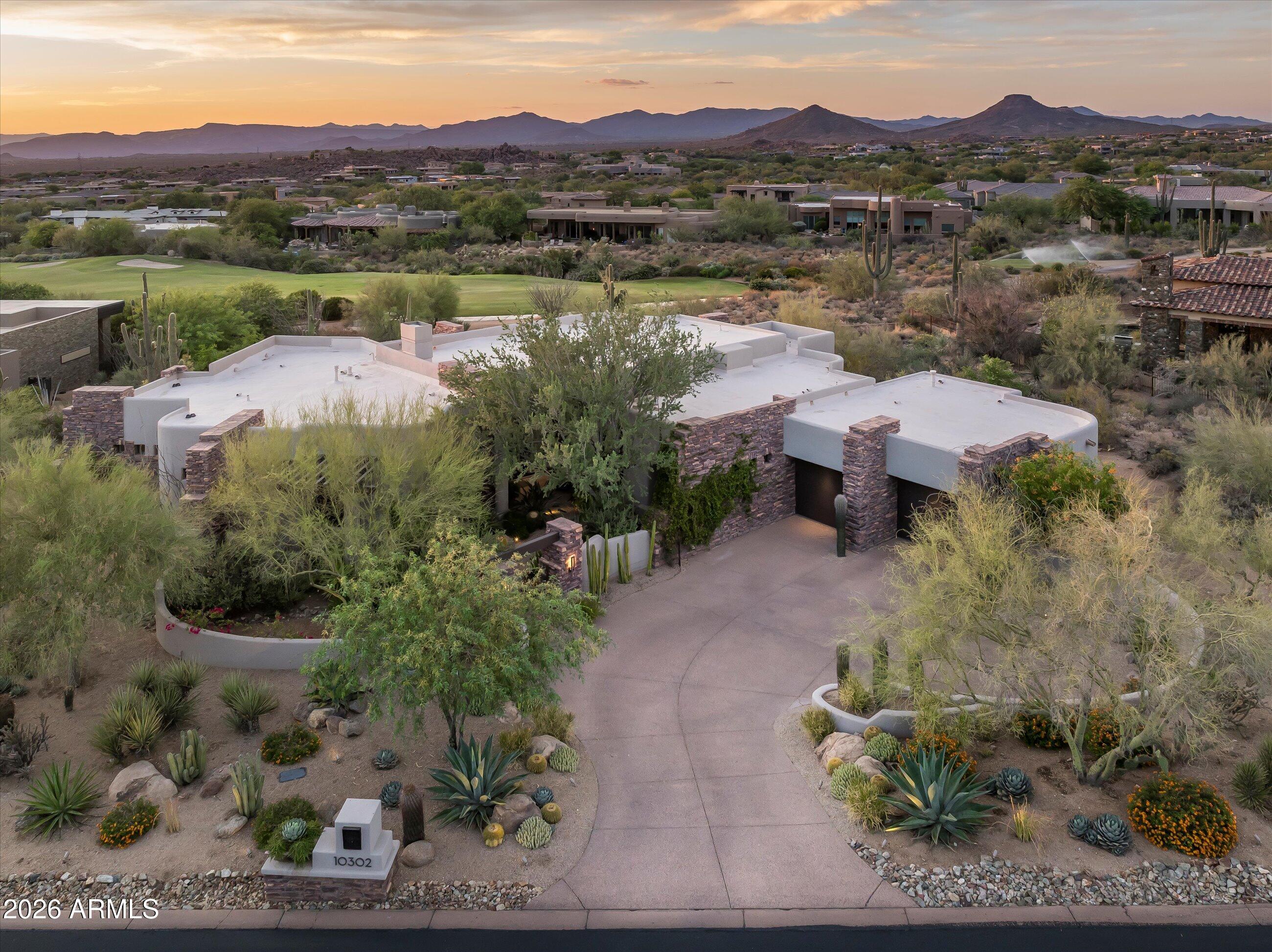 10302 E RUNNING DEER Trail