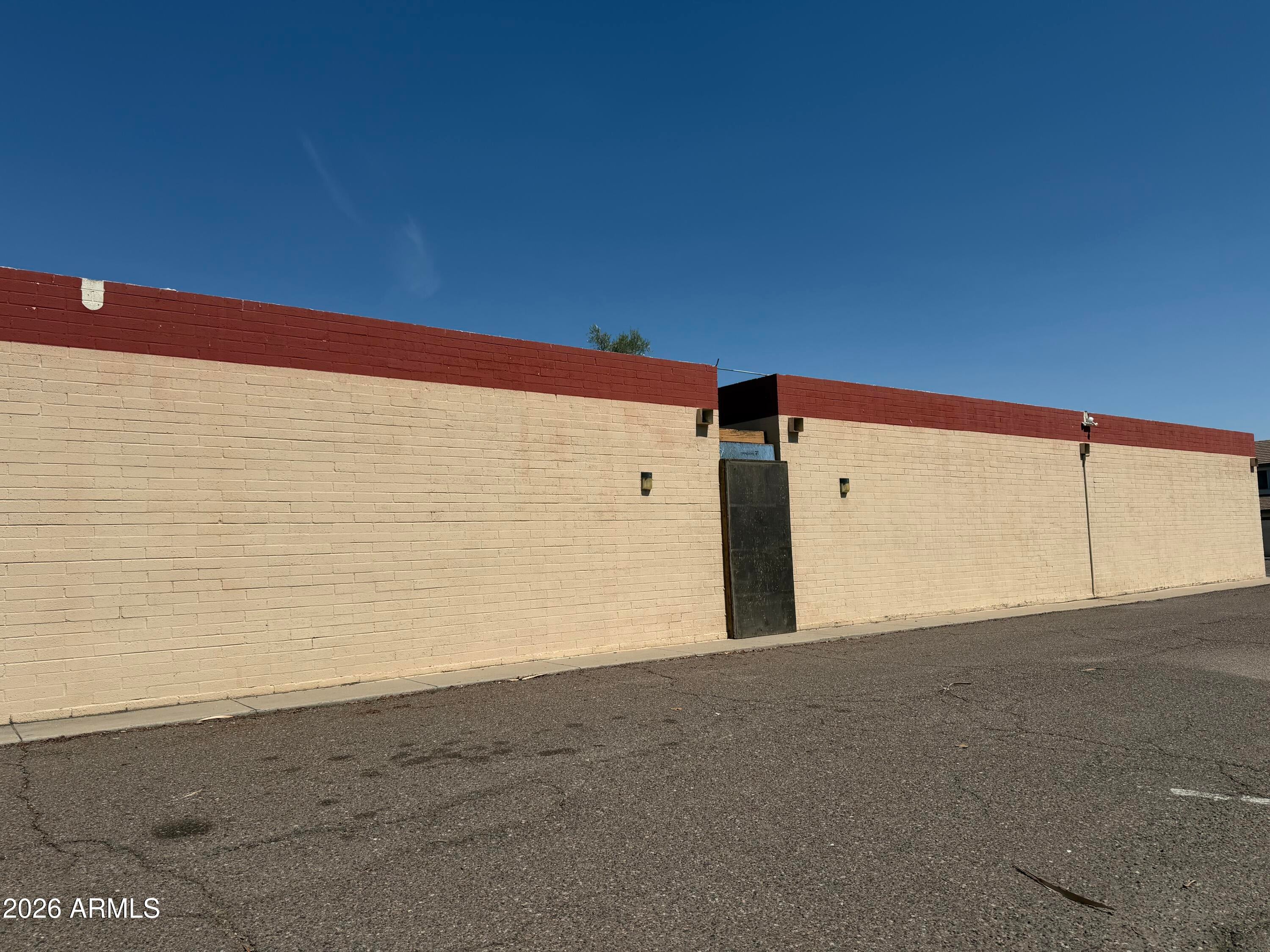 3003 W NORTHERN Avenue