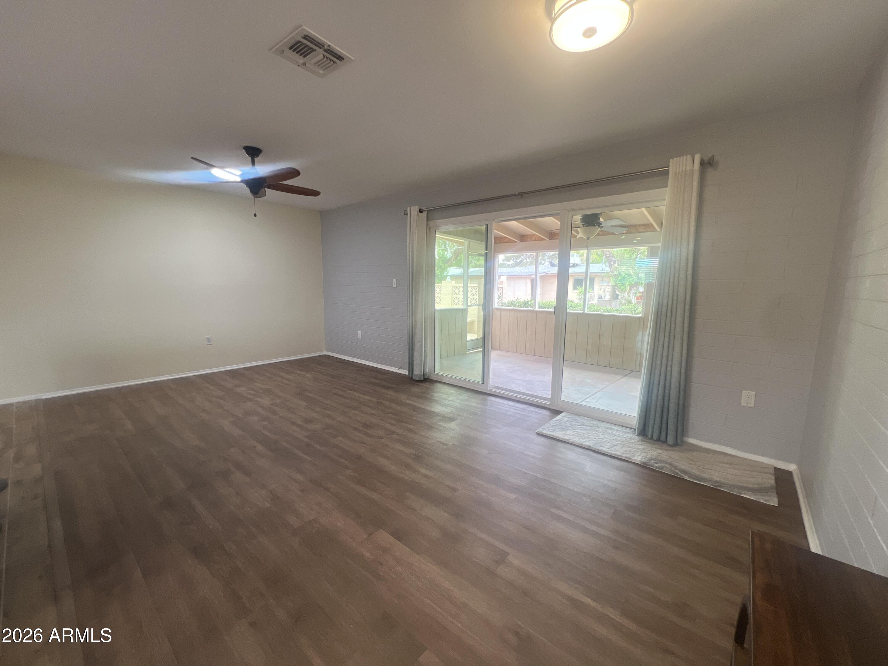 10013 W LAKEVIEW Circle N